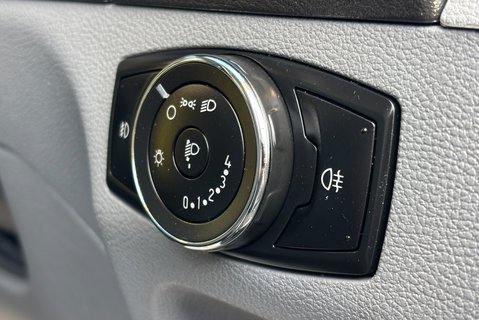 Ford Transit 350 L2 H2 Fwd Panel Van - Air Con / Rear Camera 33