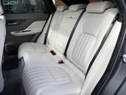 Jaguar F-Pace 2.0 P250i Portfolio SUV 5dr Petrol Auto AWD Euro 6 (s/s) (250 ps) 15