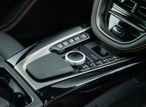 Aston Martin DBX '1913 Package' 33