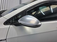 Volkswagen Golf 2.0 TSI R Hatchback 5dr Petrol DSG 4Motion Euro 6 (s/s) (310 ps) 25