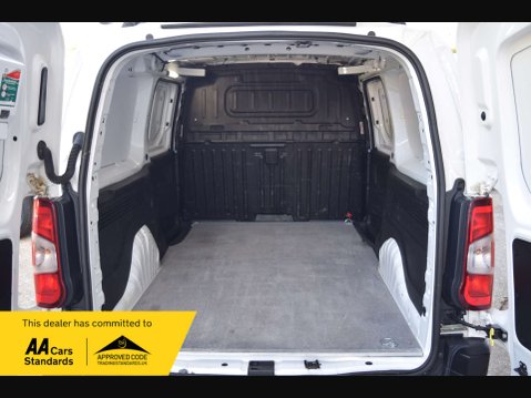 Vauxhall Combo 1.6 Combo 2300 Edition S/S L2H1 24