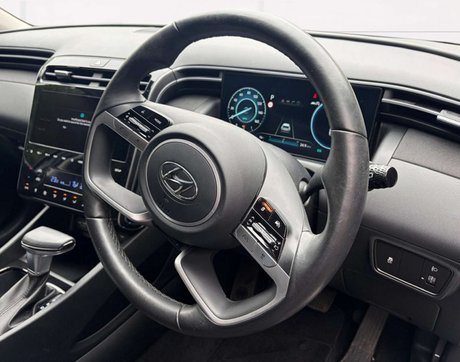 Hyundai TUCSON 1.6 Tucson Premium TGDi MHEV Semi-Auto 5dr 17