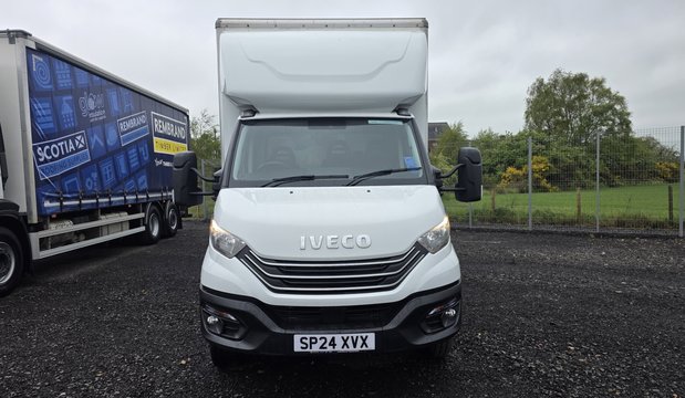 Iveco Daily DAILY 72C18 DIESEL 3.0 Business Box Van 5100 WB Hi-Matic With Tailift 