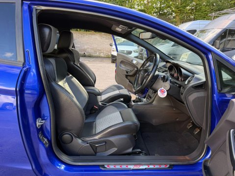 Ford Fiesta 1.6T EcoBoost ST-3 Hatchback 3dr Petrol Manual Euro 5 (s/s) (182 ps) 25