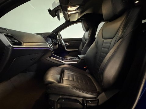 BMW 3 Series 330I M SPORT 19