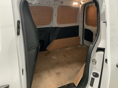 Peugeot Partner BLUEHDI PROFESSIONAL PREMIUM PLUS L1 9