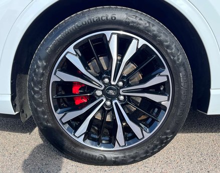 Ford Kuga 2.5 Kuga ST-Line X Edition HEV CVT 5dr 12