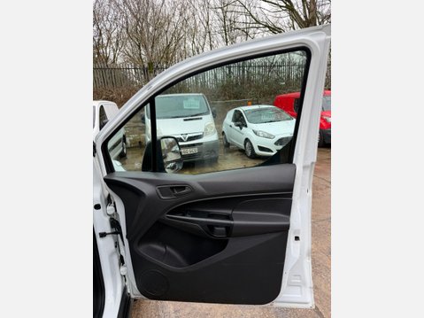 Ford Transit Connect 1.5 TDCi 210 L2 H1 5dr 29