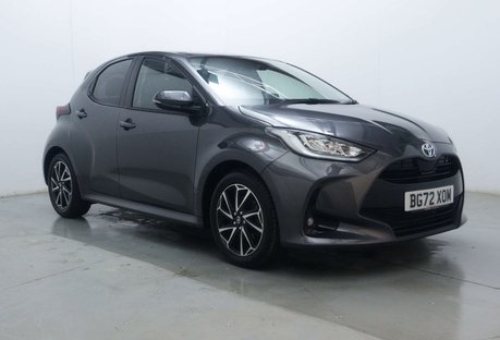 Toyota Yaris 1.5 Yaris Design HEV CVT 5dr