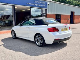BMW 2 Series 2.0 220i M Sport Auto 2dr 10
