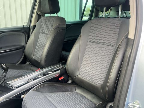 Vauxhall Zafira 2.0 Zafira Tourer SE CDTi 5dr 22