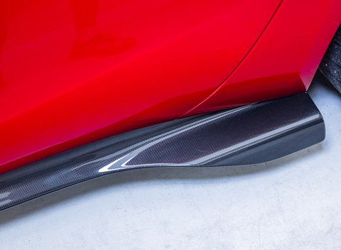 Ferrari 812 Competizione 40