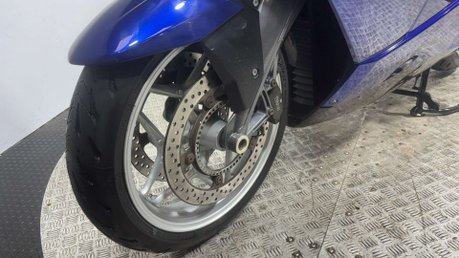 BMW K1300GT 2009 59 PLATE ONLY 24K FULL LUGGAGE NEW MOT SERVICED 1300CC 18