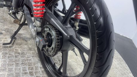 Honda CB 2022 72 PLATE 9K NEW MOT SERVICED 125CC LEARNER BIKE CBF125 36