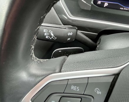 Volkswagen Tiguan 1.5 Tiguan Allspace Life TSi Semi-Auto 5dr 57
