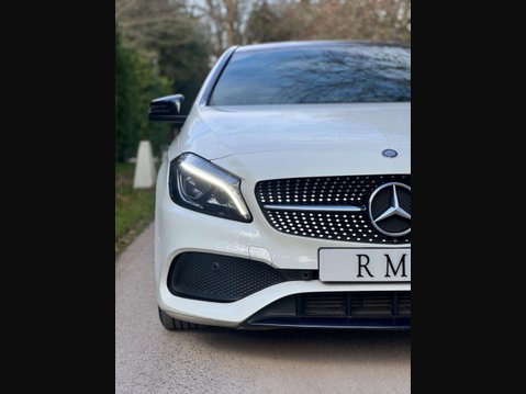 Mercedes-Benz A Class 1.6 A200 AMG Line (Premium Plus) Hatchback 5dr Petrol 7G-DCT Euro 6 (s/s) ( 5