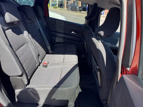 Dacia Jogger EXTREME SE TCE 17
