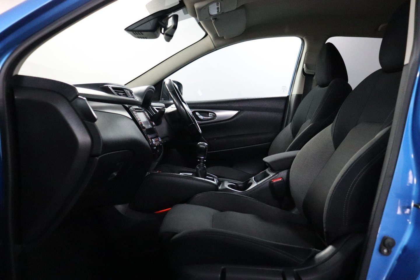 2017 Nissan Qashqai — image 39