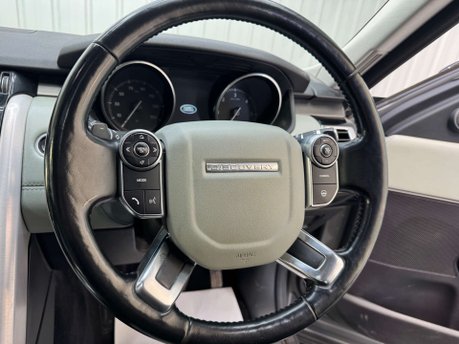 Land Rover Discovery 3.0 Discovery Luxury HSE TD6 Auto 4WD 5dr 76