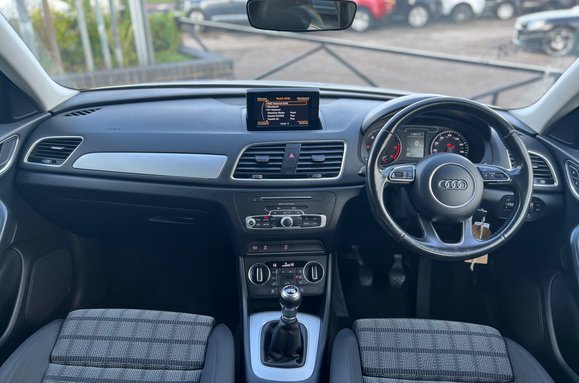 Audi Q3 2.0 TDI SE 41