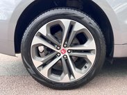 Jaguar F-Pace 2.0 D200 MHEV R-Dynamic HSE Auto AWD Euro 6 (s/s) 5dr 58