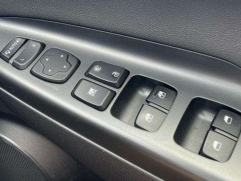 Hyundai KONA ULTIMATE 38