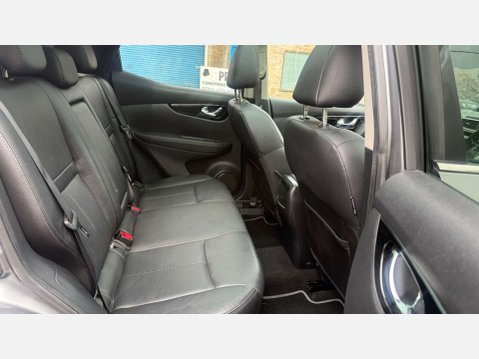 Nissan Qashqai 1.6 Qashqai Tekna dCi 5dr 8