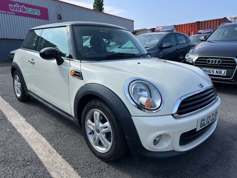 Mini Hatch 1.6 One 3dr 48