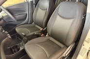 Vauxhall Viva 1.0i SE Hatchback 5dr Petrol Manual Euro 6 (a/c) (75 ps) 29
