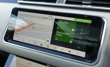 Land Rover Range Rover Velar First Edition D300 22