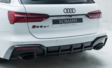 Audi RS6 GT 48
