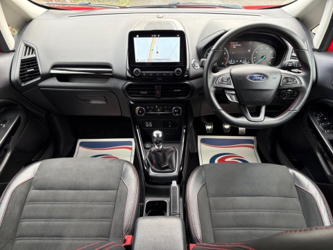 Ford Ecosport ST-LINE 13