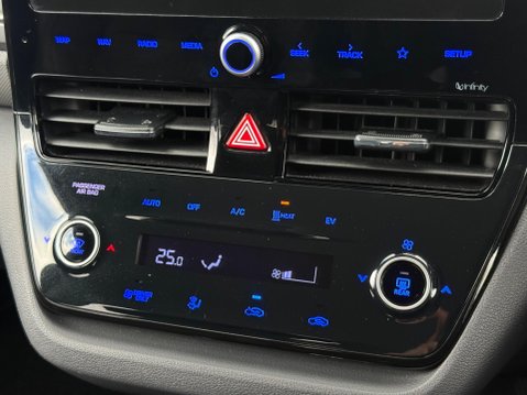 Hyundai IONIQ 38.3kWh Premium SE Auto 5dr 86