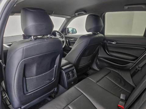 BMW 1 Series 3.0 M140i Shadow Edition Auto 5dr 9
