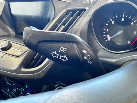 Ford Kuga 1.5 TDCi Titanium Euro 6 (s/s) 5dr 26