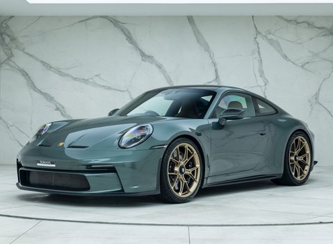 Porsche 911 (992) GT3 Touring 1