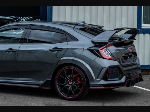 Honda Civic 2.0 Civic GT Type R VTec 5dr 25