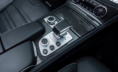 Mercedes-Benz SL Class AMG SL63 29