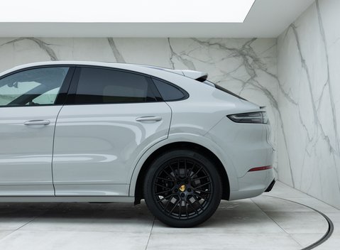 Porsche Cayenne GTS Coupe 34