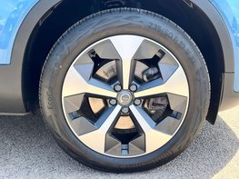 Volvo XC40 2.0 XC40 + B4 MHEV Auto 5dr 15