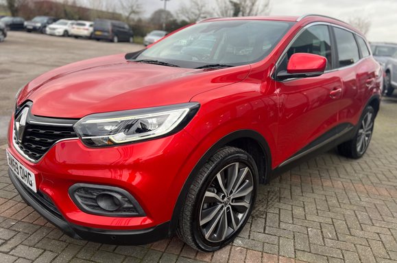 Renault Kadjar ICONIC 1.5 DCI 13