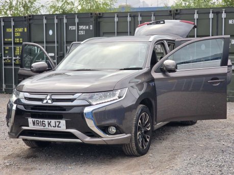 Mitsubishi Outlander 2.0h 12kWh GX4h SUV 5dr Petrol Plug-in Hybrid CVT 4WD Euro 6 (s/s) (200 ps) 8