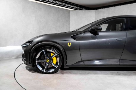 Ferrari Purosangue HUGE SPEC. WARRANTY. HISTORIC PAINT. CARBON INT/EXT PACK. PANO ROOF. 10