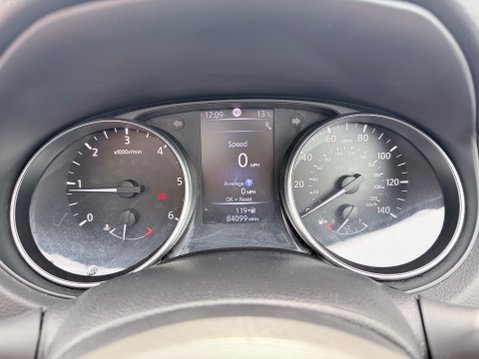 Nissan Qashqai 1.5 DCI N-CONNECTA 27