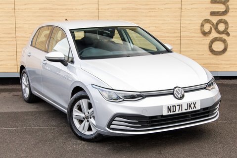 Volkswagen Golf LIFE ETSI DSG 1