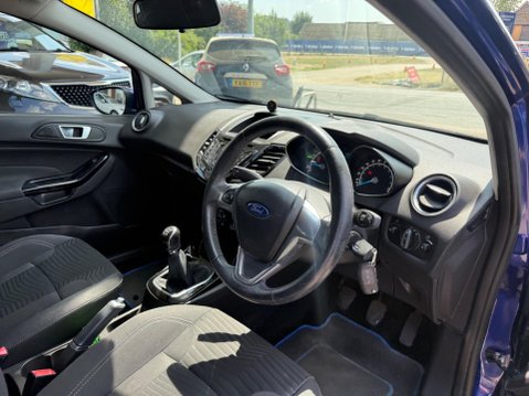 Ford Fiesta 1.25 Zetec Euro 5 3dr 12
