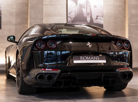 Ferrari 812 Superfast 3