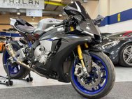 Yamaha R1M 1000 Super Sports Petrol Manual (200 ps) 41