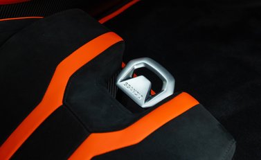 Lamborghini Huracan STO 19