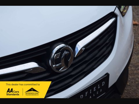 Vauxhall Crossland X 1.2 Crossland X SE 5dr 9